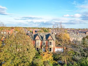 Photo 19- click for photo gallery